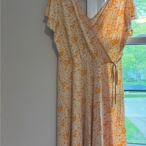 Kaileigh Floral Wrap Dress in Orange and White